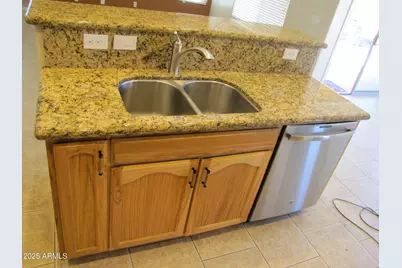 1046 Estancia Drive, Sierra Vista, AZ 85635 - Photo 16