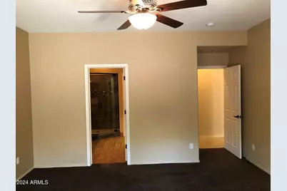 12399 W Roberta Lane, Peoria, AZ 85383 - Photo 8