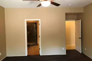 12399 W Roberta Ln, Peoria, AZ 85383 - Photo 8