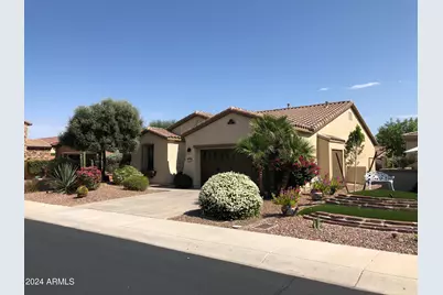 12399 W Roberta Lane, Peoria, AZ 85383 - Photo 2