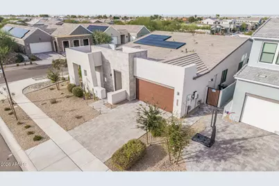 712 E Buist Avenue, Phoenix, AZ 85042 - Photo 46