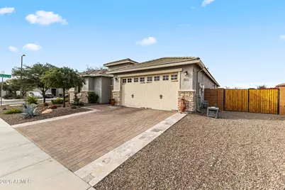 21422 N 259th Drive, Buckeye, AZ 85396 - Photo 4
