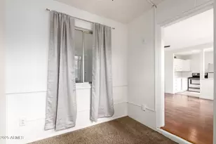 2569 W Berridge Ln, Phoenix, AZ 85017 - Photo 10