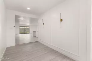 4460 W Avalon Dr, Phoenix, AZ 85031 - Photo 24