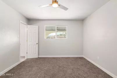 4460 W Avalon Drive, Phoenix, AZ 85031 - Photo 12