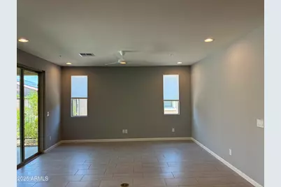 13418 W Mayberry Trail, Peoria, AZ 85383 - Photo 6