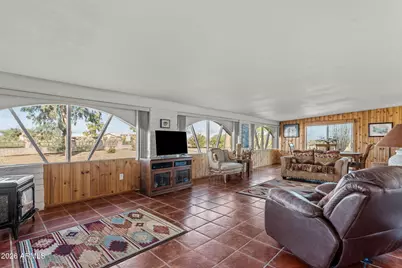 50907 W Iver Road, Aguila, AZ 85320 - Photo 14