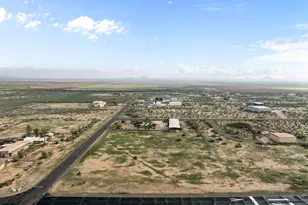 50907 W Iver Rd, Aguila, AZ 85320 - Photo 42