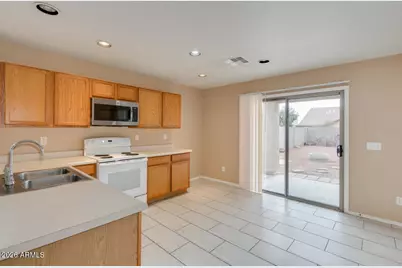 25787 W Lynne Lane, Buckeye, AZ 85326 - Photo 6