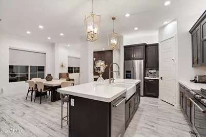 21514 N 58th Street, Phoenix, AZ 85054 - Photo 12