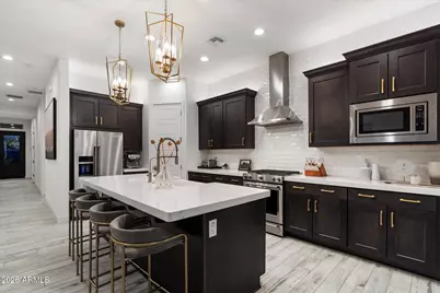 21514 N 58th Street, Phoenix, AZ 85054 - Photo 12