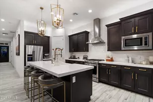 21514 N 58th St, Phoenix, AZ 85054 - Photo 10