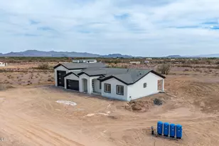5853 N 425th Ave, Tonopah, AZ 85354 - Photo 2
