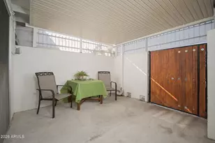 10616 W Coggins Dr, Sun City, AZ 85351 - Photo 32