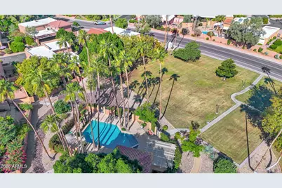 10414 N 11th Street #2, Phoenix, AZ 85020 - Photo 32