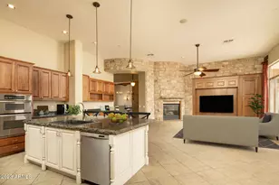 7895 E Softwind Dr, Scottsdale, AZ 85255 - Photo 10