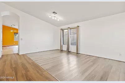 16125 W Latham Street, Goodyear, AZ 85338 - Photo 6