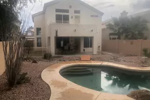 13590 W Desert Flower Dr, Goodyear, AZ 85395 - Photo 4