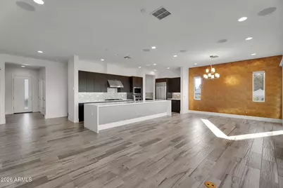 1552 N 68th Place, Scottsdale, AZ 85257 - Photo 1