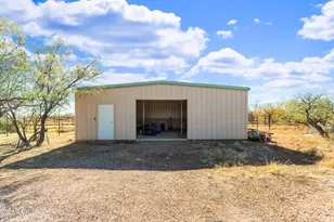 2271 N Sands Ranch Rd, Huachuca City, AZ 85616 - Photo 32