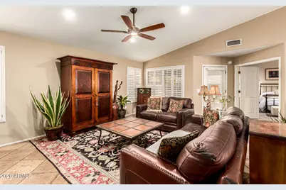 11117 E Catalina Avenue, Mesa, AZ 85208 - Photo 4