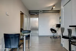 7301 E 3rd Ave, Scottsdale, AZ 85251 - Photo 16