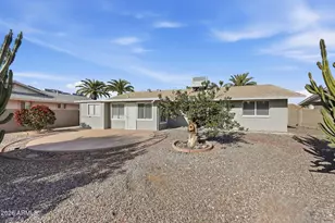 10037 W Cumberland Dr, Sun City, AZ 85351 - Photo 16