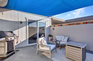 10918 W Coggins Dr, Sun City, AZ 85351 - Photo 12