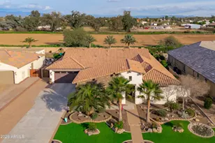 42187 N Via Cienna Valley, San Tan Valley, AZ 85140 - Photo 12