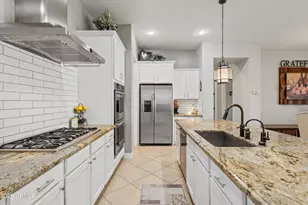 42187 N Via Cienna Valley, San Tan Valley, AZ 85140 - Photo 32