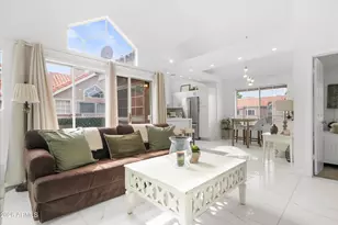 1633 E Lakeside Dr, Gilbert, AZ 85234 - Photo 4