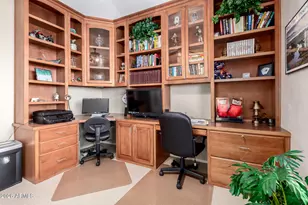 19345 N Canyon Whisper Dr, Surprise, AZ 85387 - Photo 24