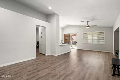 6681 W Dublin Lane, Chandler, AZ 85226 - Photo 2