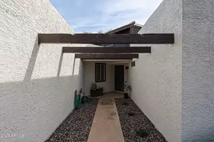 7721 E Valley Vista Ln, Scottsdale, AZ 85250 - Photo 4