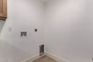 1228 E Broadmor Dr, Tempe, AZ 85282 - Photo 28