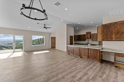 55 E Mosey Way, Wickenburg, AZ 85390 - Photo 12