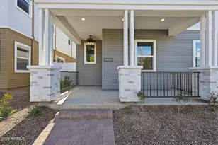 110 W Holcomb Ln, Phoenix, AZ 85003 - Photo 6