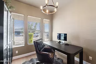 15662 W Smoketree Dr, Surprise, AZ 85387 - Photo 32