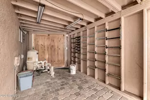 553 E Mesa Vista Ln, Mesa, AZ 85203 - Photo 40