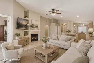 20238 N 9th St, Phoenix, AZ 85024 - Photo 4