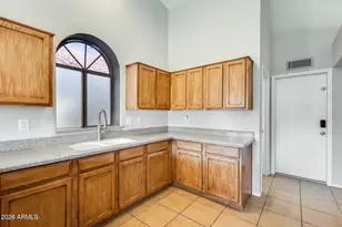 2545 E Granite View Dr, Phoenix, AZ 85048 - Photo 6