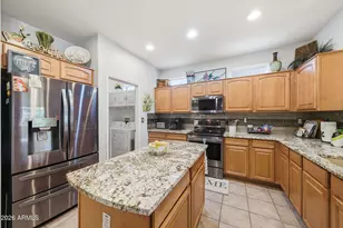 14866 W Medinah Ct, Surprise, AZ 85374 - Photo 22