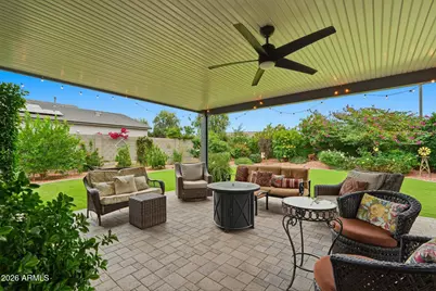 26505 N Thornhill Court, Peoria, AZ 85383 - Photo 2