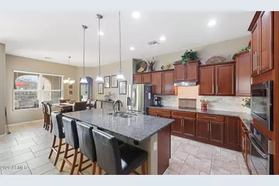 18309 W Thistle Landing Drive, Goodyear, AZ 85338 - Photo 24