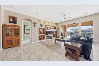 18309 W Thistle Landing Drive, Goodyear, AZ 85338 - Photo 20