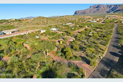 3904 S Painted Pony Trail S, Gold Canyon, AZ 85118 - Photo 12