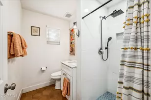 9826 N 2nd Street E, Phoenix, AZ 85020 - Photo 16