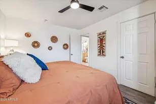 9826 N 2nd Street E, Phoenix, AZ 85020 - Photo 18