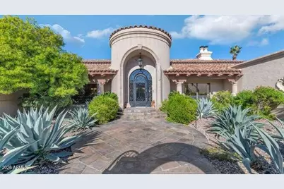 4214 E Claremont Avenue, Paradise Valley, AZ 85253 - Photo 2