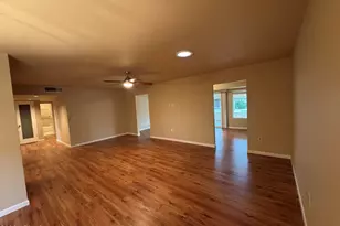 10355 W Prairie Hills Cir, Sun City, AZ 85351 - Photo 14